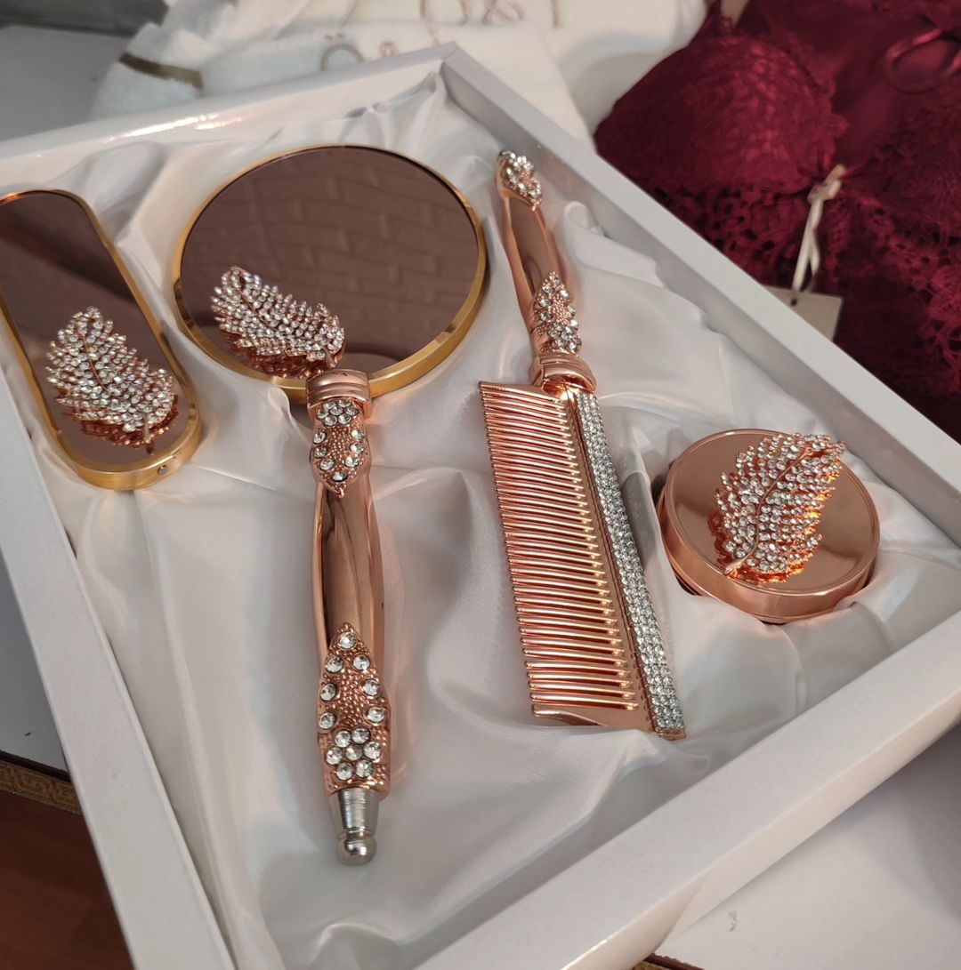 Mirror comb set